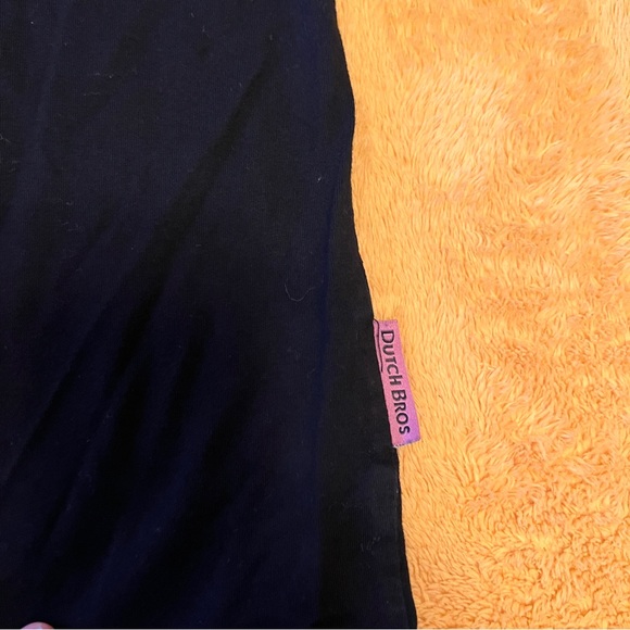 4/$20 Dutch long sleeve - Picture 5 of 5